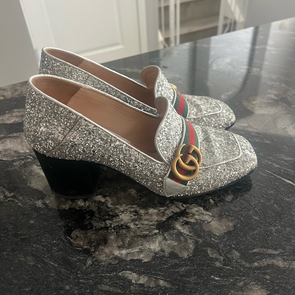 Gucci Silver and Black Loafers with Metallic Accents